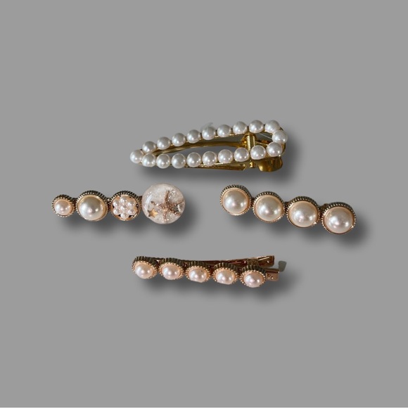 Girl’s Bunny 🐰 TalesUs Pearl and rhinestone Hair clips - Picture 2 of 11